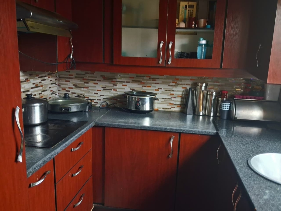 4 Bedroom Property for Sale in Geelhoutpark North West